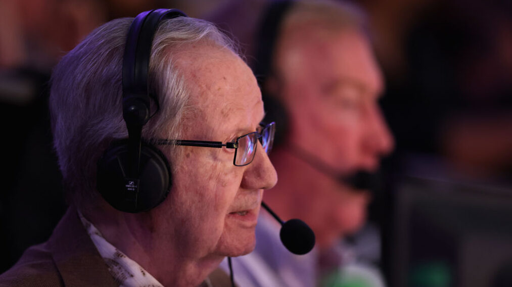 Al McCoy during his final weeks as voice of the Phoenix Suns...