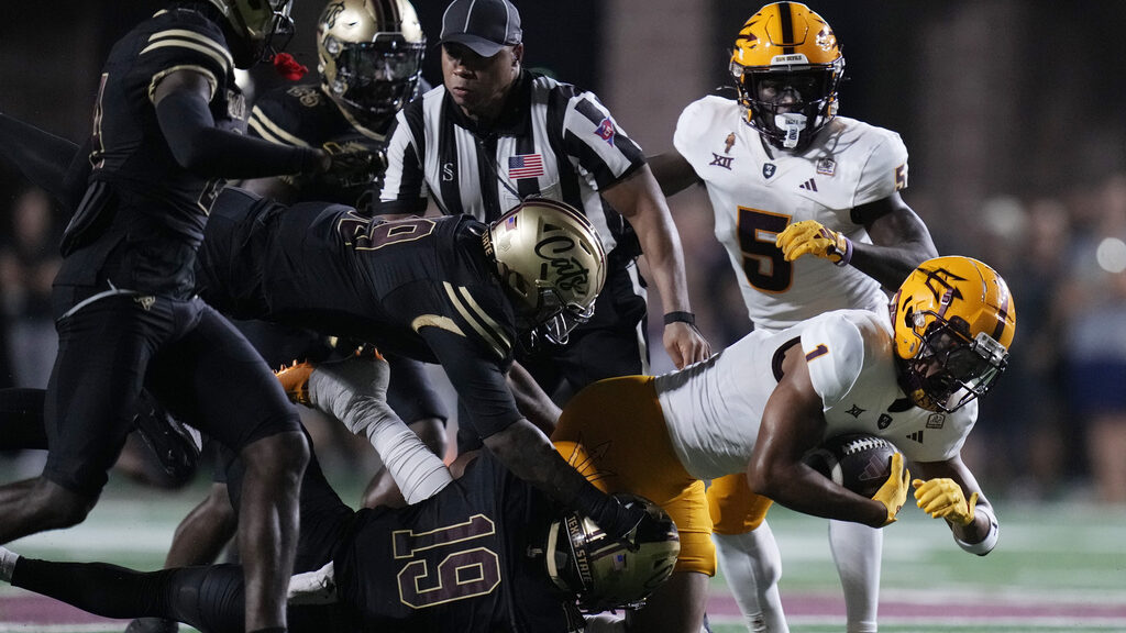 Arizona State football defeats Texas State after key 4th quarter takeaways, remains undefeated