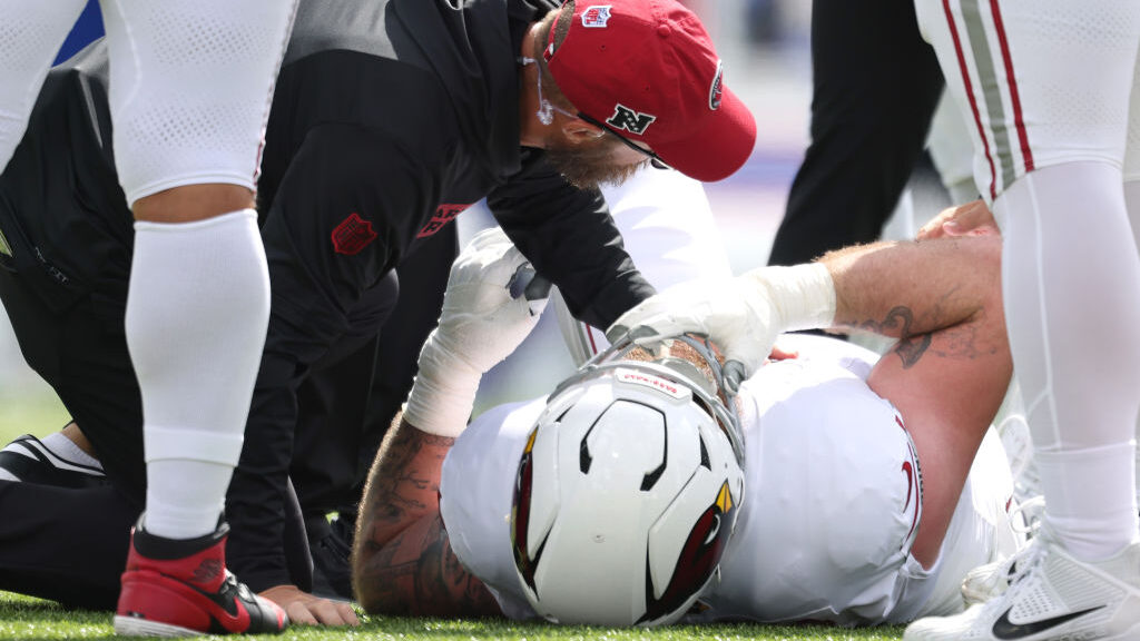 Arizona Cardinals OL Jonah Williams gets looked at in Week 1...