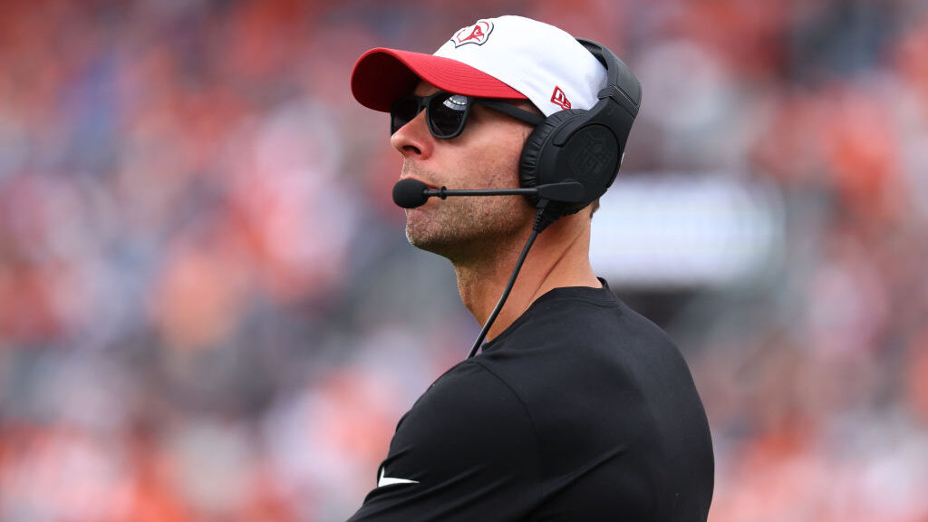 Arizona Cardinals head coach Jonathan Gannon looks on...