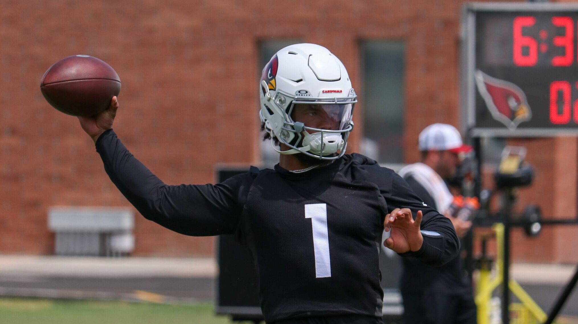 There's nothing voluntary about these Arizona Cardinals OTAs