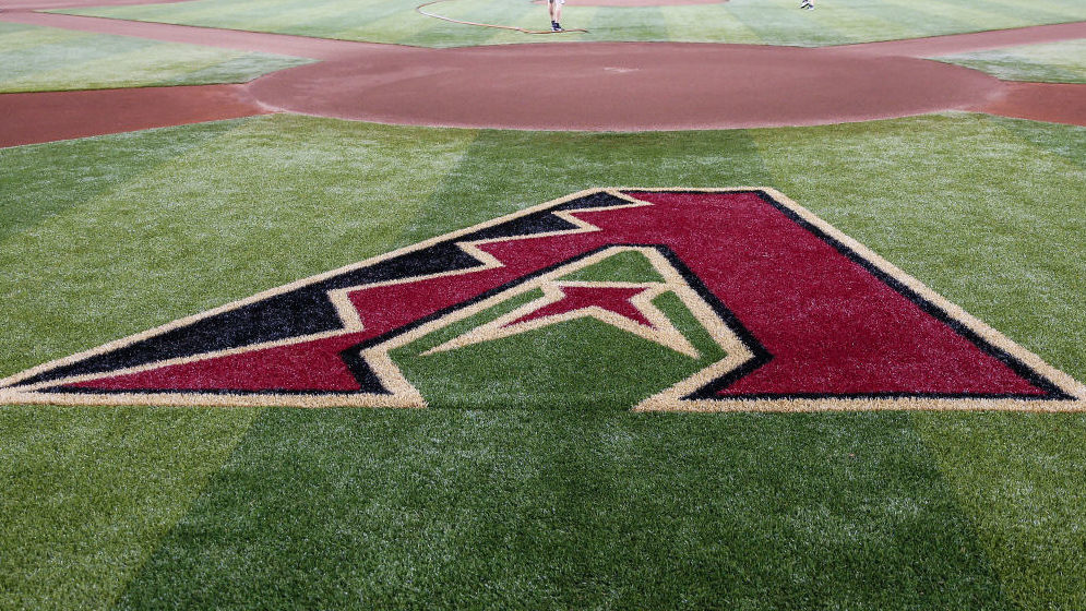 Surging D-backs prospect Demetrio Crisantes ends season with 57-game on-base streak