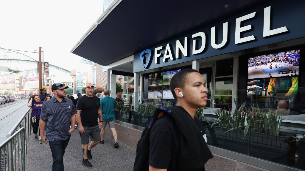 FanDuel sportsbook, Phoenix...