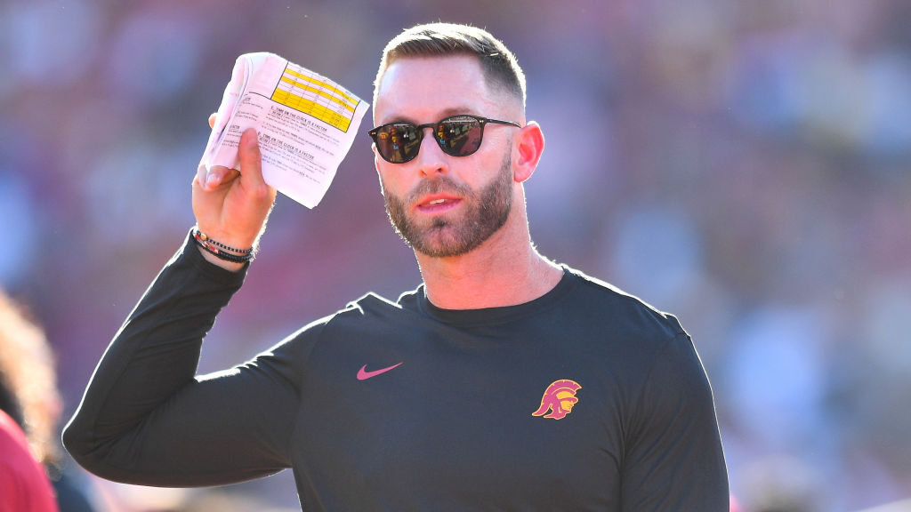 Kliff Kingsbury not trying to prove anyone wrong as Commanders OC