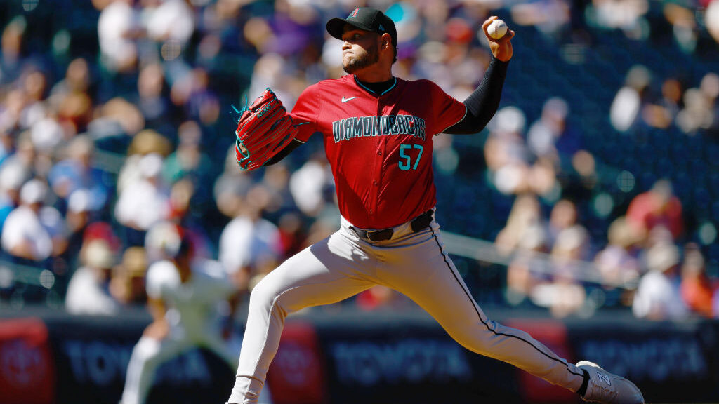 Diamondbacks' Eduardo Rodriguez strikes out 11 in win over Rockies