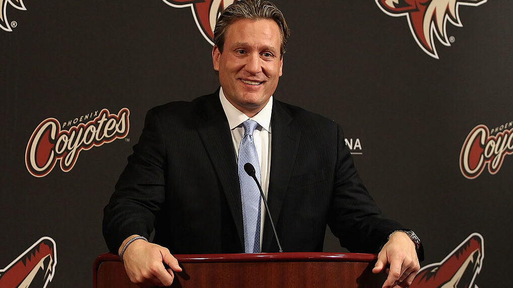 Jeremy Roenick speaking at Arizona Coyotes podium...