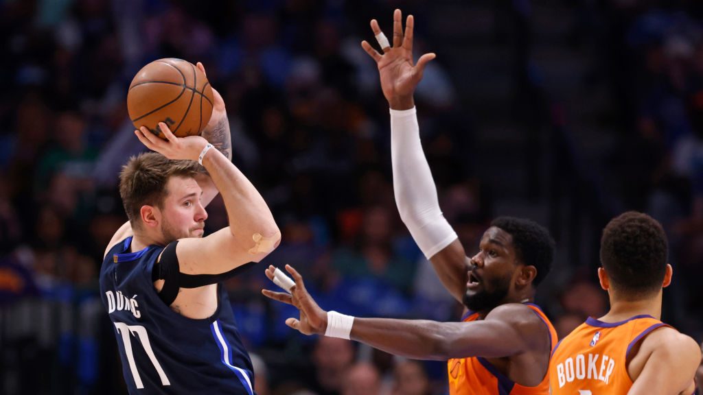 NBA exec compares drafting Deandre Ayton over Luka Doncic to Sam Bowie over Michael Jordan