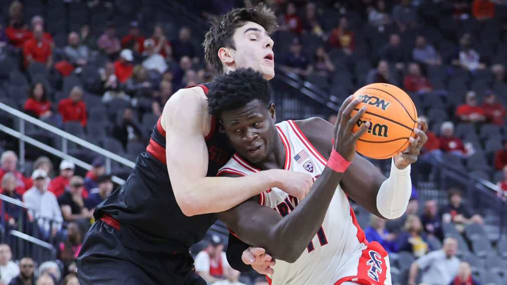 Arizona transfer Oumar Ballo commits to Indiana