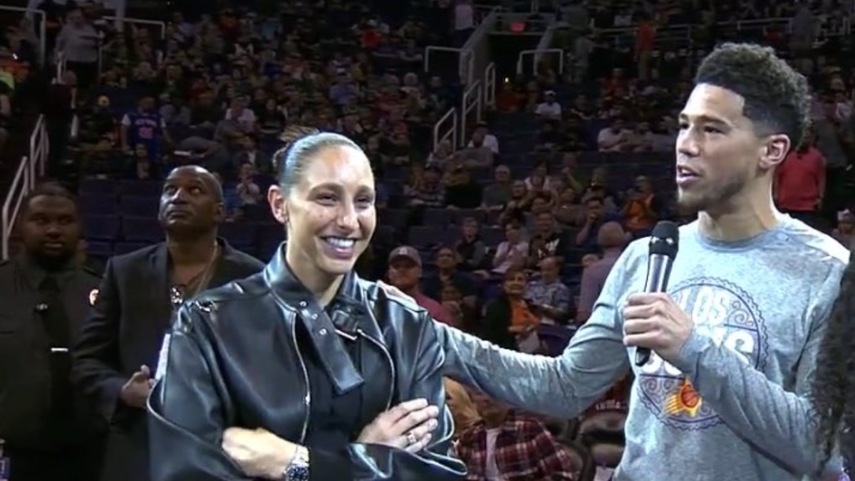Devin Booker, Diana Taurasi continue support for each other in Olympics